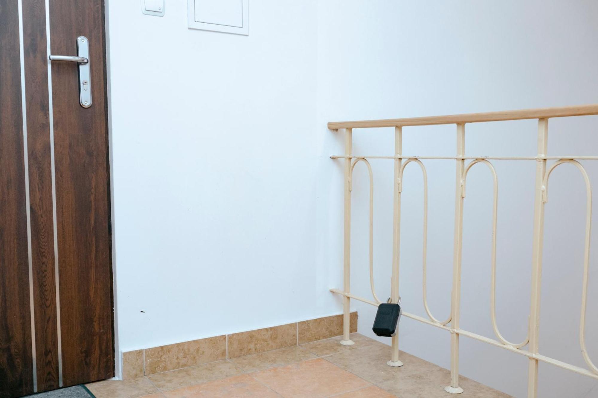 Pulawska 11 -Prywatny Apartament 4 Osobowy W Centrum Warszawy - Better Rental วอร์ซอ ภายนอก รูปภาพ