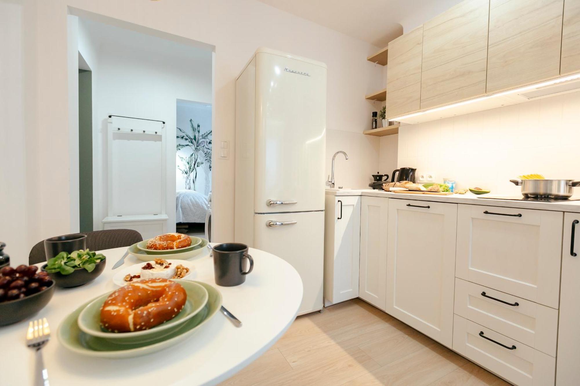 Pulawska 11 -Prywatny Apartament 4 Osobowy W Centrum Warszawy - Better Rental วอร์ซอ ภายนอก รูปภาพ